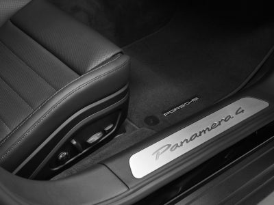 2026 Porsche Panamera Panamera 4