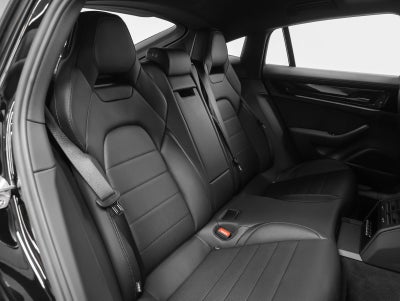 2026 Porsche Panamera Panamera 4