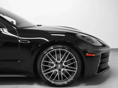 2026 Porsche Panamera Panamera 4