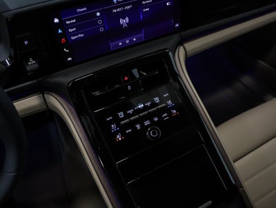 2026 Porsche Panamera 4