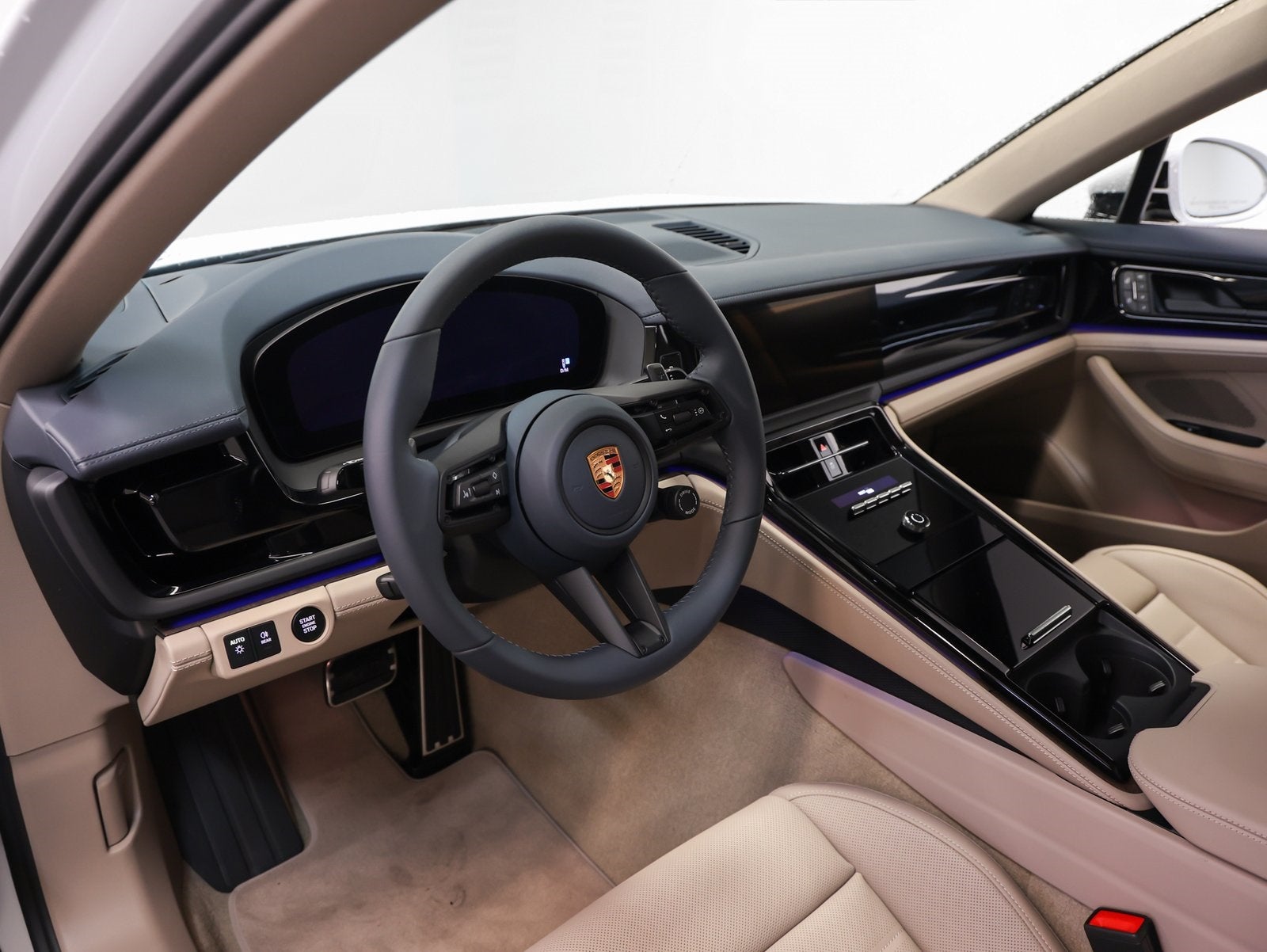 2026 Porsche Panamera 4