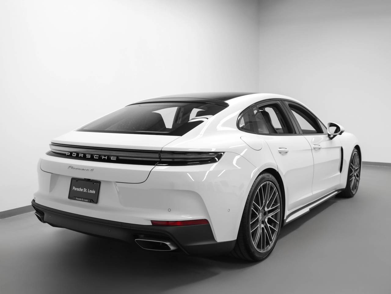 2026 Porsche Panamera Panamera 4