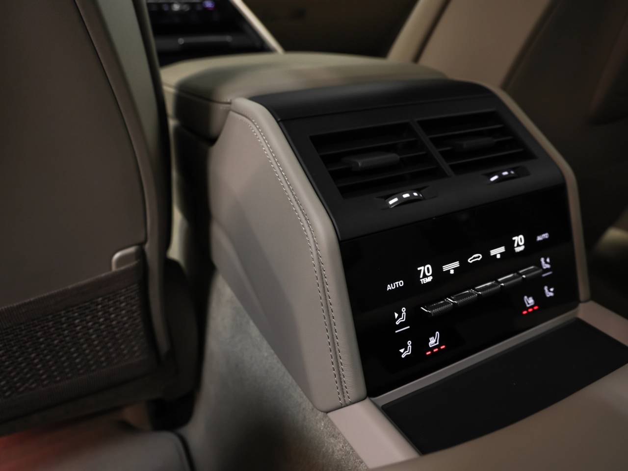 2026 Porsche Panamera Panamera 4