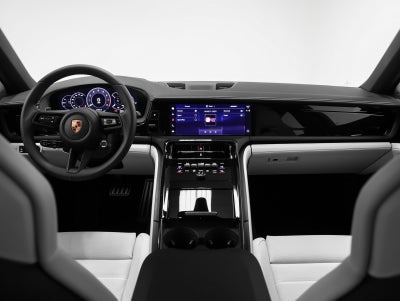 2026 Porsche Panamera 4