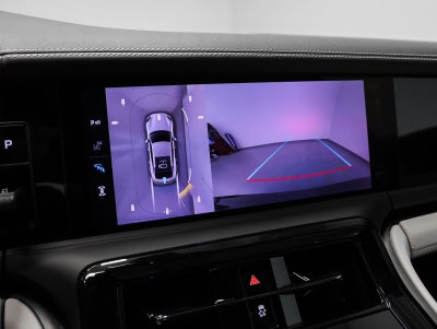 2026 Porsche Panamera 4