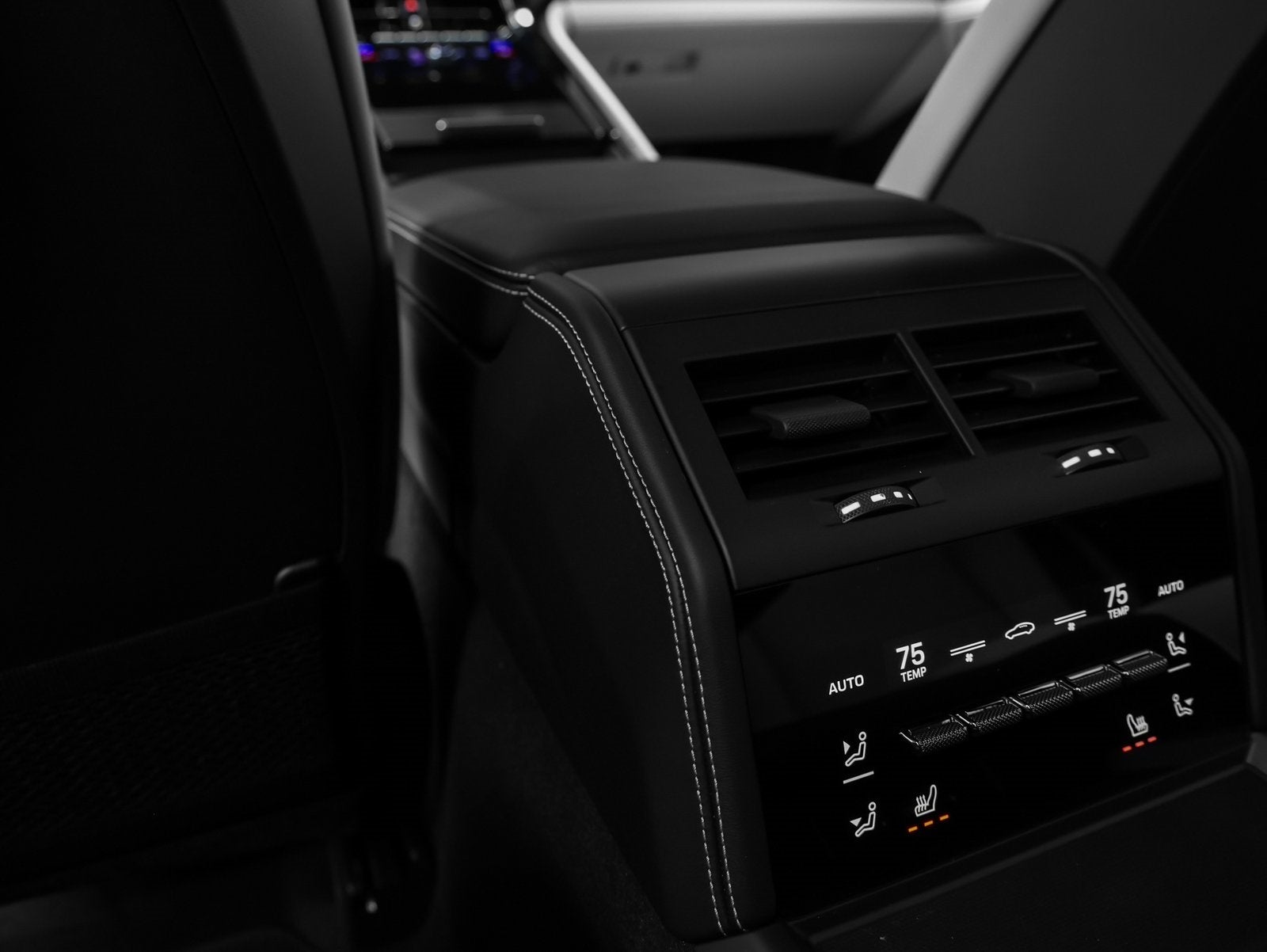 2026 Porsche Panamera 4