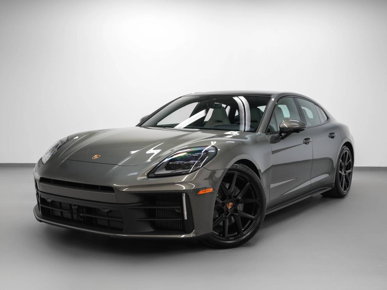 2026 Porsche Panamera Panamera 4