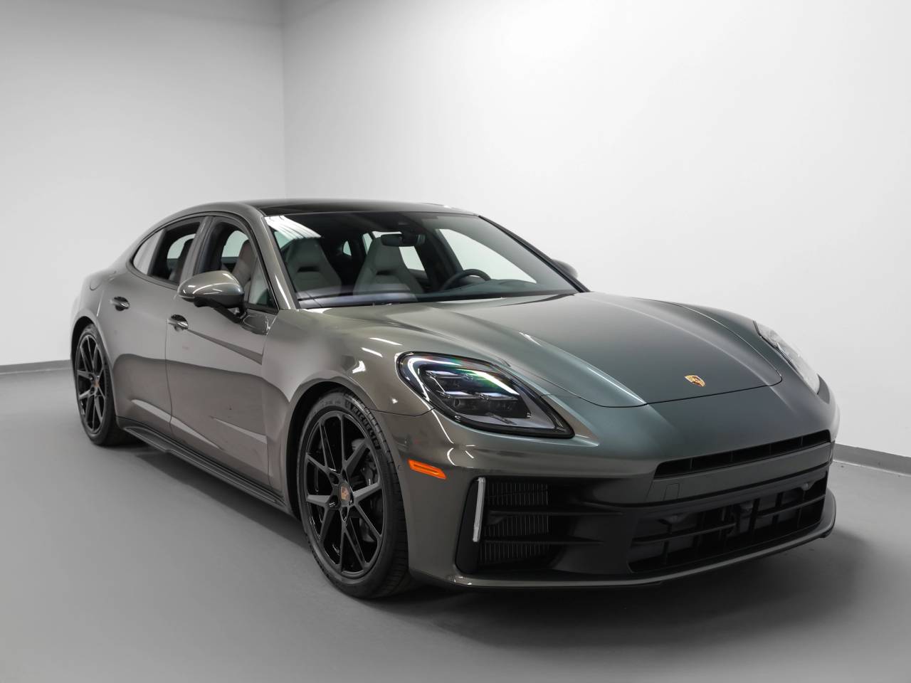 2026 Porsche Panamera Panamera 4
