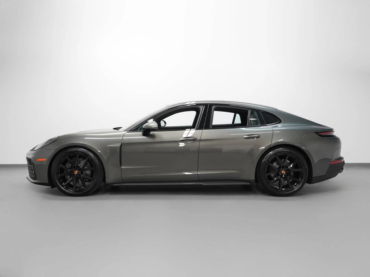 2026 Porsche Panamera Panamera 4