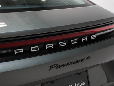2026 Porsche Panamera Panamera 4