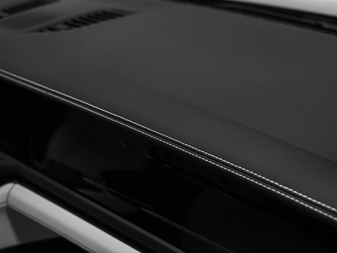 2026 Porsche Panamera Panamera 4