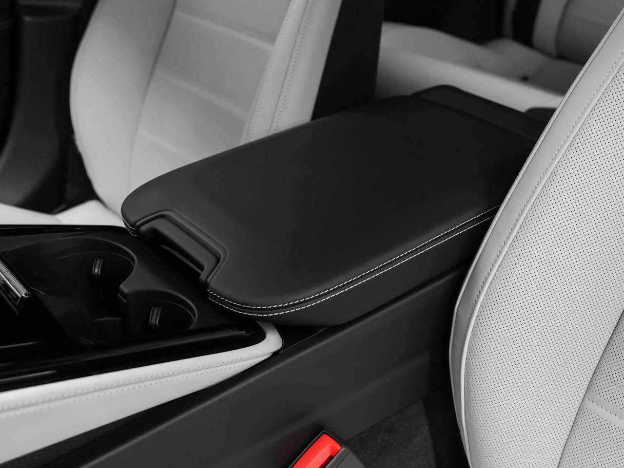 2026 Porsche Panamera Panamera 4