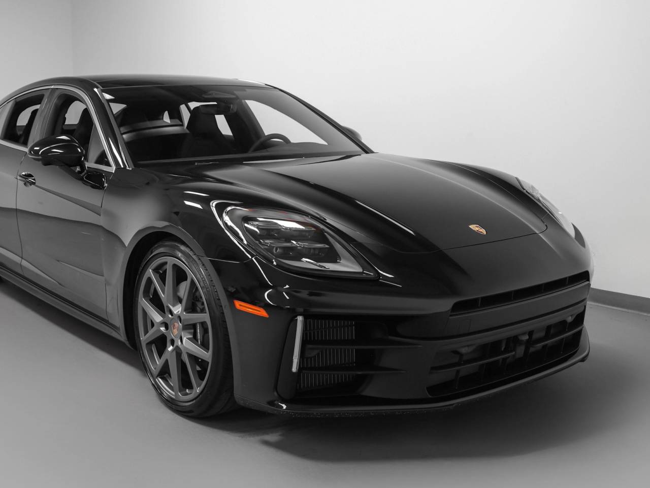2026 Porsche Panamera 4