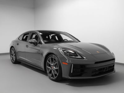 2026 Porsche Panamera Panamera 4
