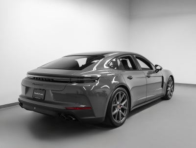 2026 Porsche Panamera Panamera 4