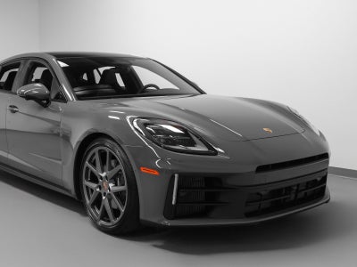 2026 Porsche Panamera Panamera 4