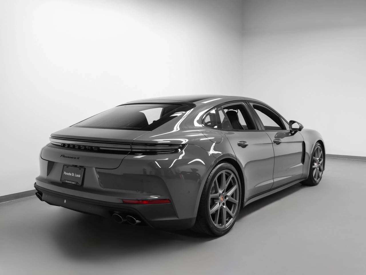 2026 Porsche Panamera Panamera 4