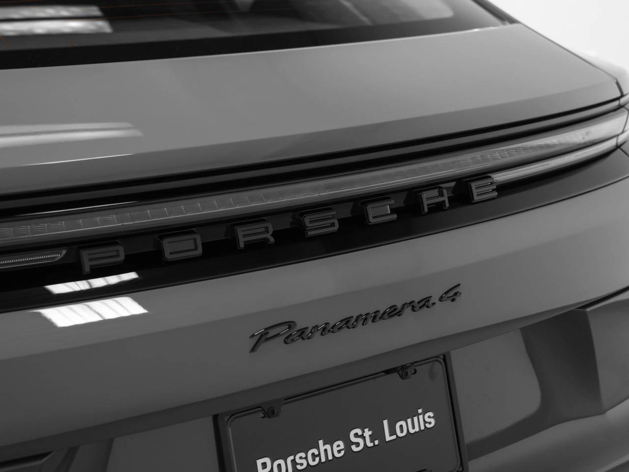 2026 Porsche Panamera Panamera 4