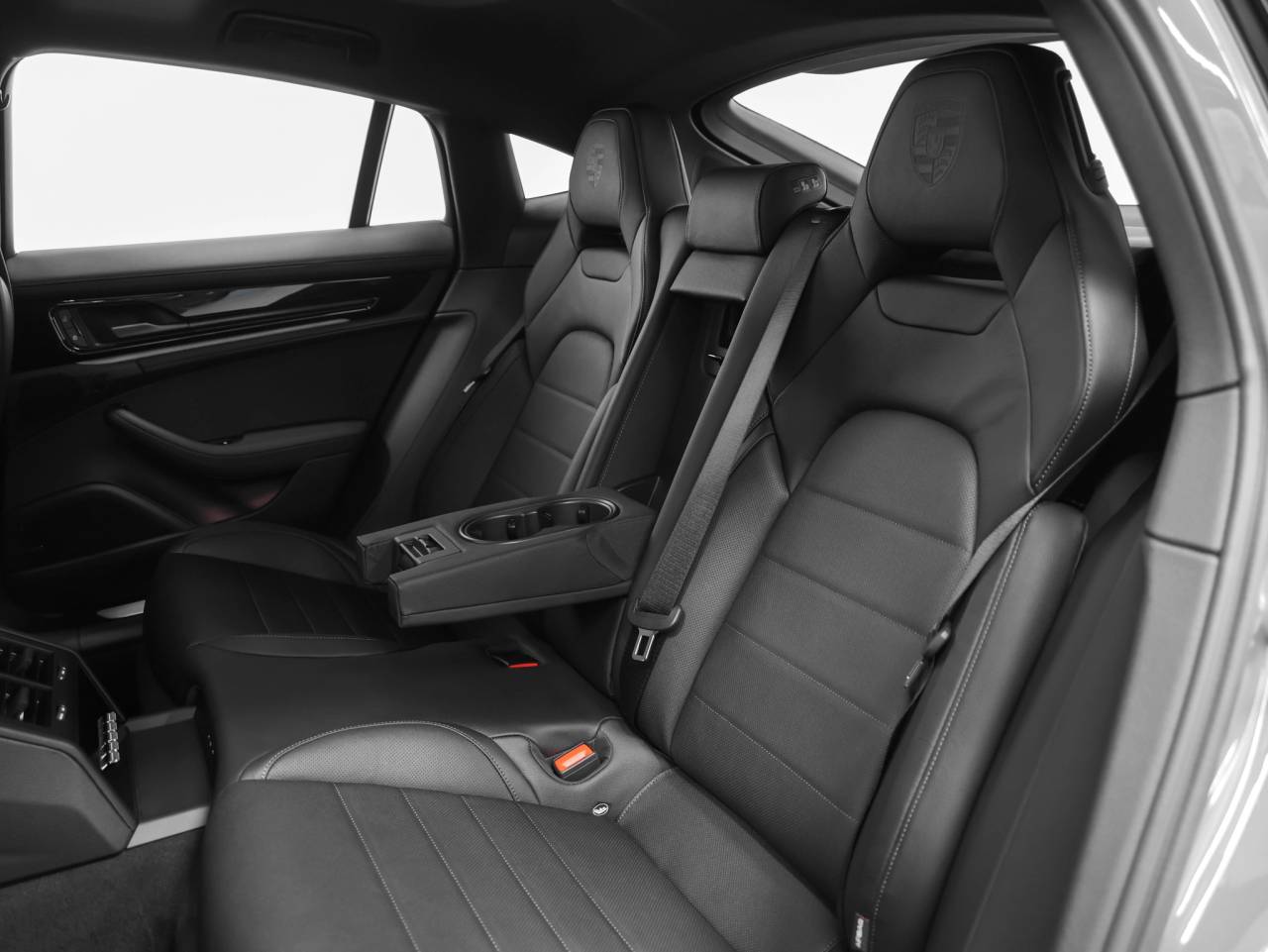 2026 Porsche Panamera Panamera 4