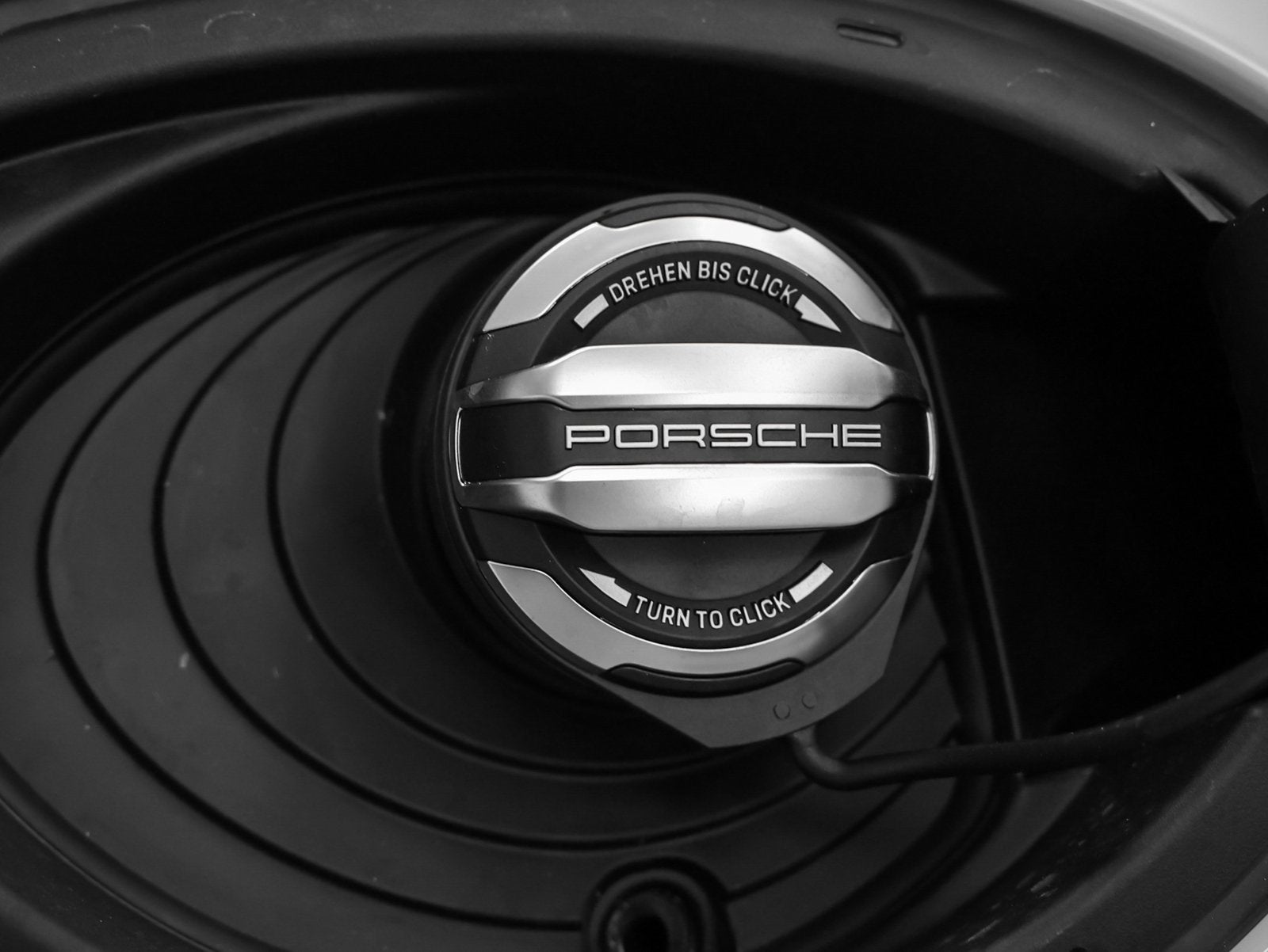 2025 Porsche Panamera Panamera 4