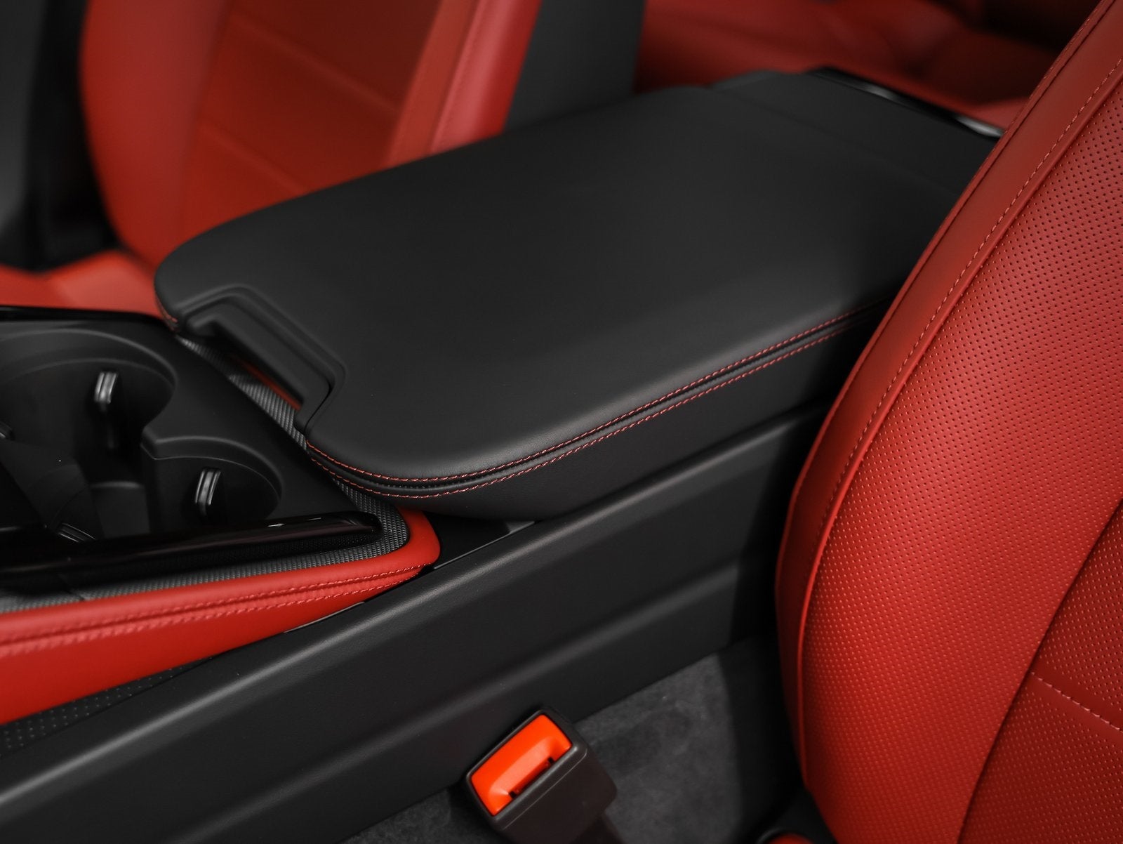 2025 Porsche Panamera Panamera 4