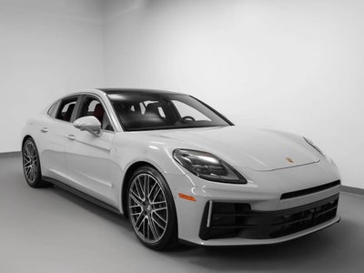 2025 Porsche Panamera Panamera 4