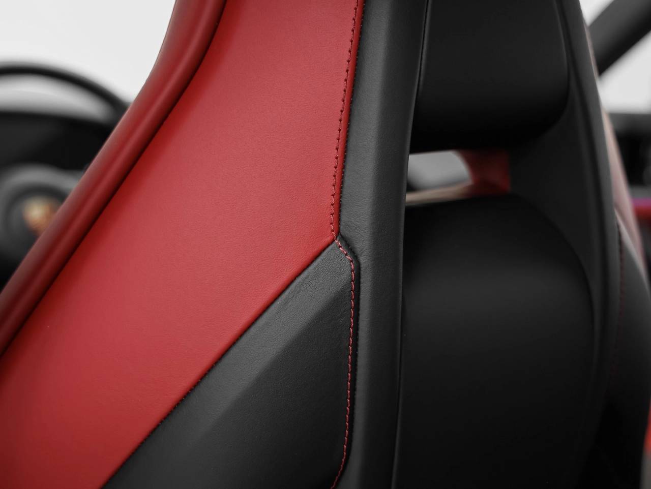 2025 Porsche Panamera Panamera 4