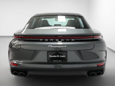 2026 Porsche Panamera 4