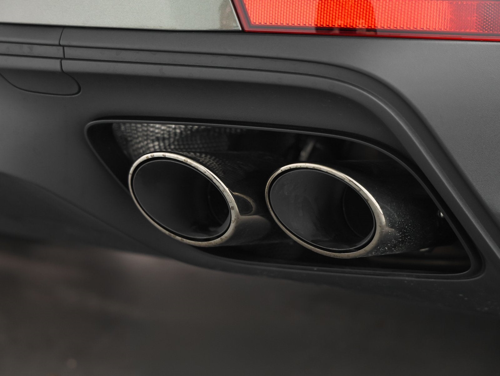 2026 Porsche Panamera 4