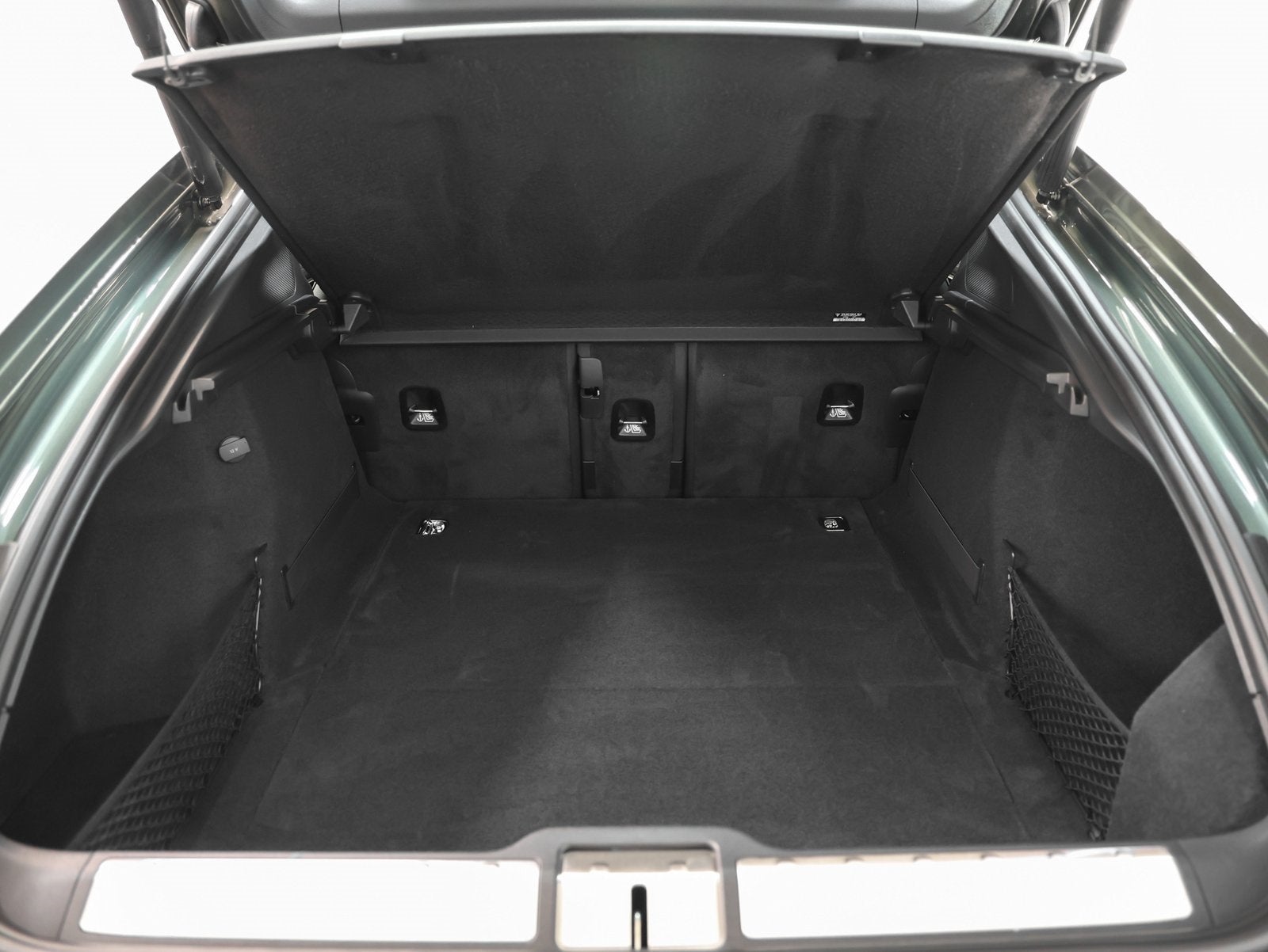 2026 Porsche Panamera 4