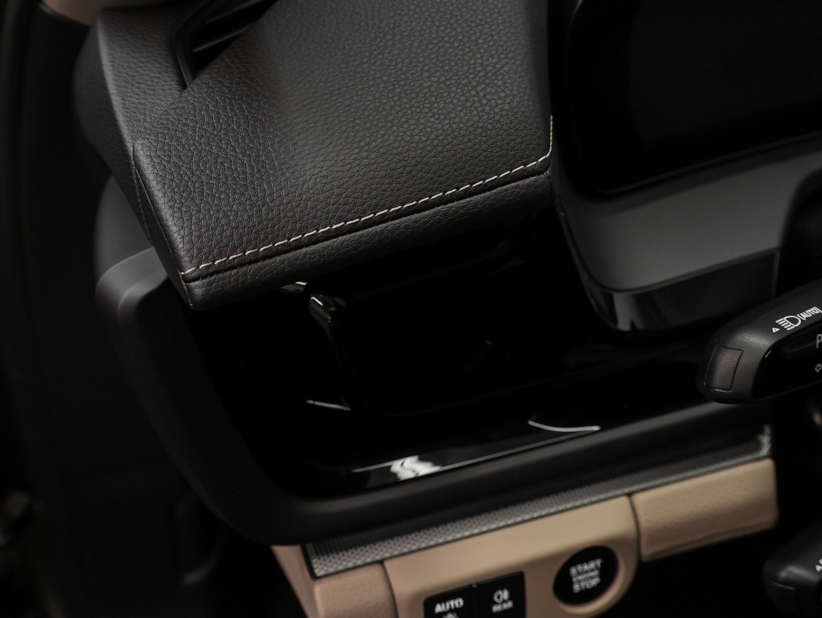 2026 Porsche Panamera 4