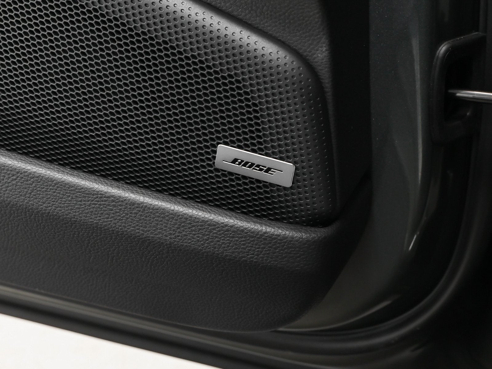 2026 Porsche Panamera 4