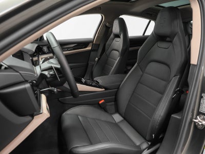 2026 Porsche Panamera 4