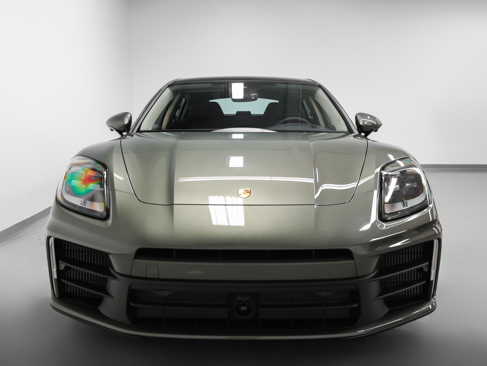 2026 Porsche Panamera 4