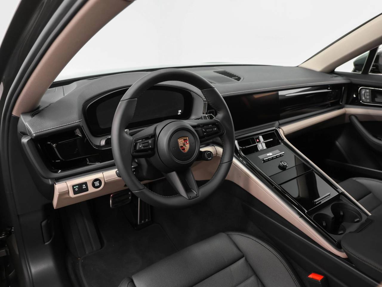 2026 Porsche Panamera 4