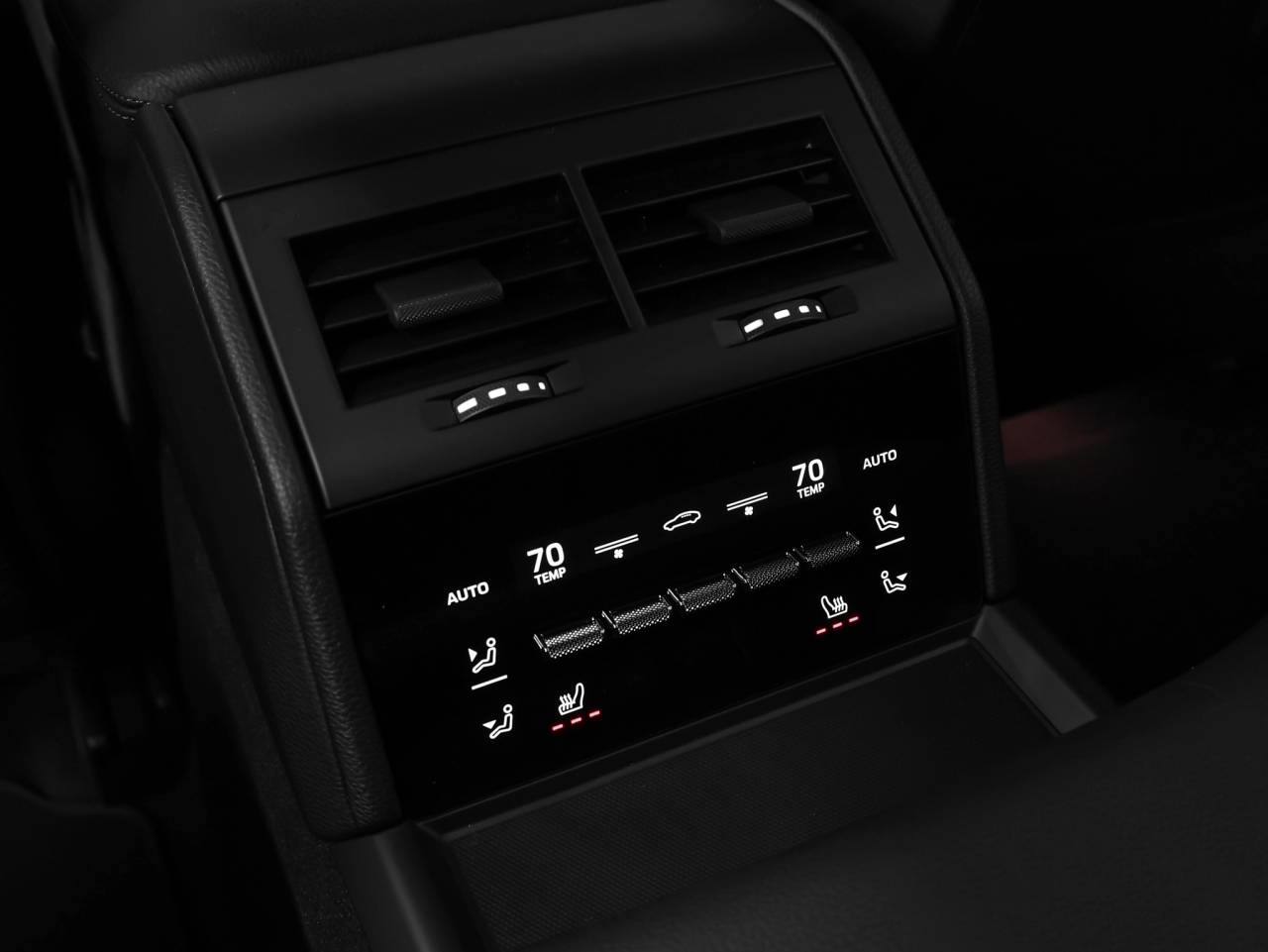 2026 Porsche Panamera 4
