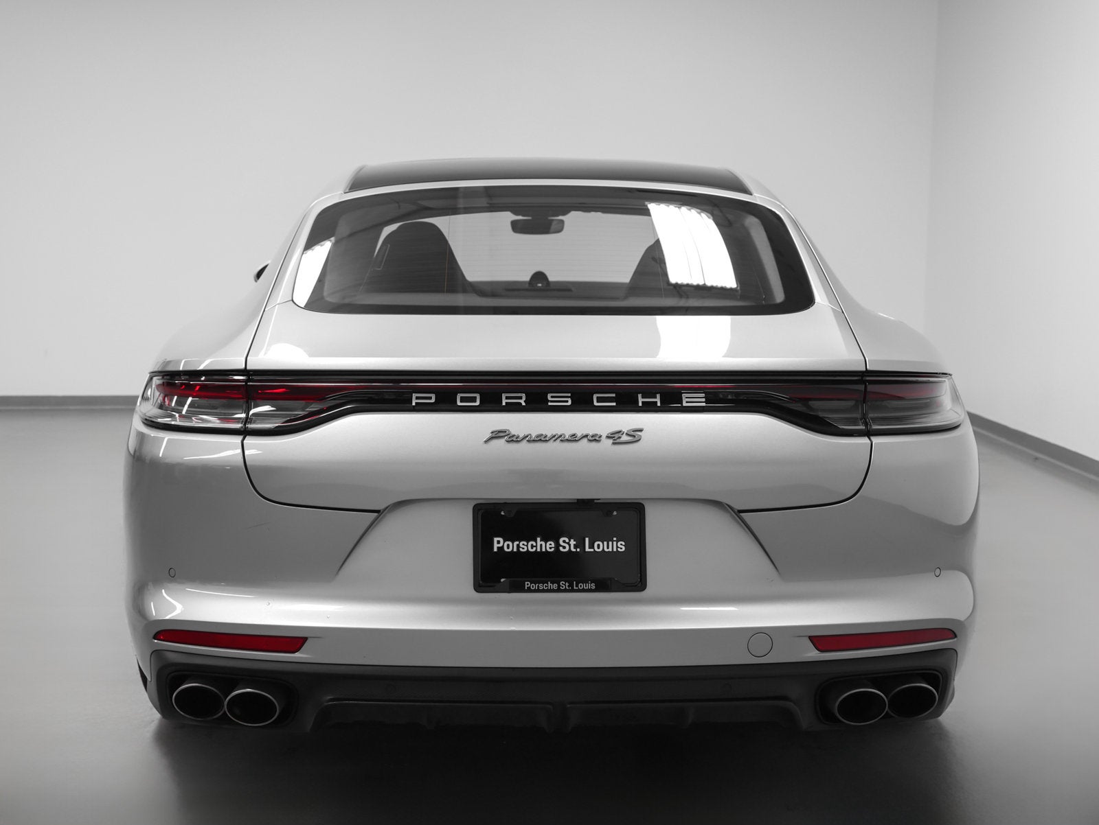 2023 Porsche Panamera 4S