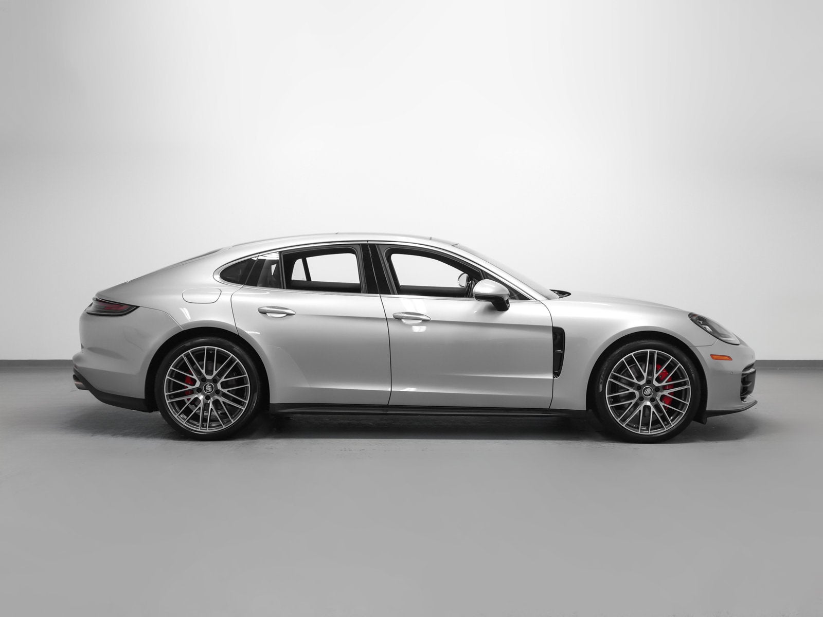 2023 Porsche Panamera 4S