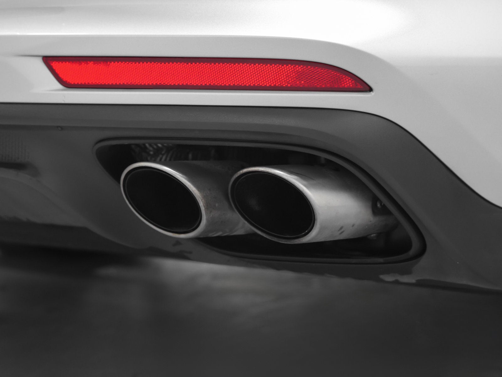 2023 Porsche Panamera 4S