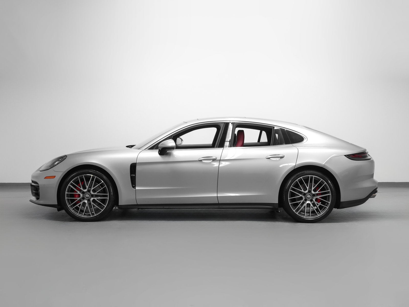 2023 Porsche Panamera 4S