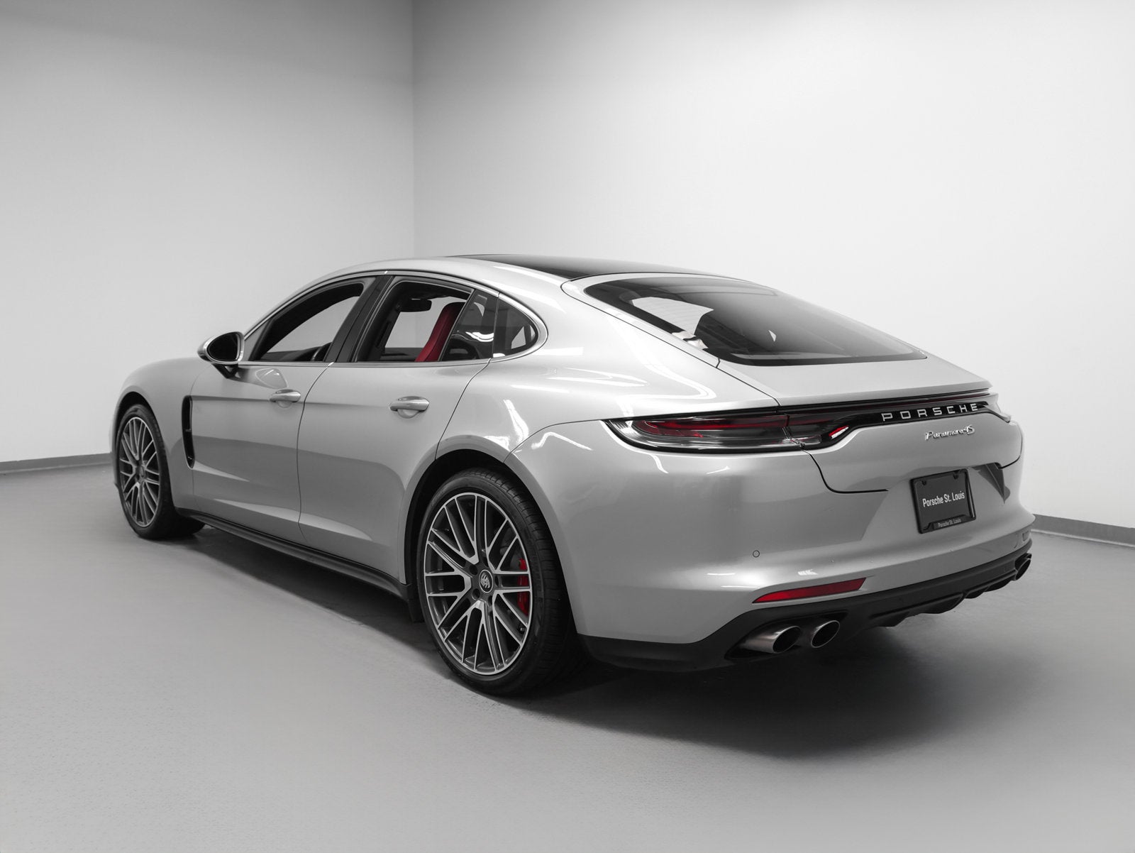 2023 Porsche Panamera 4S