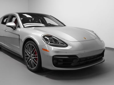 2023 Porsche Panamera 4S