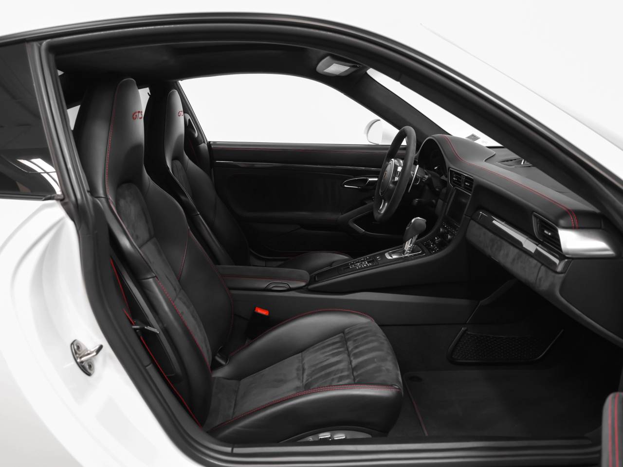 2016 Porsche 911 911 Carrera GTS