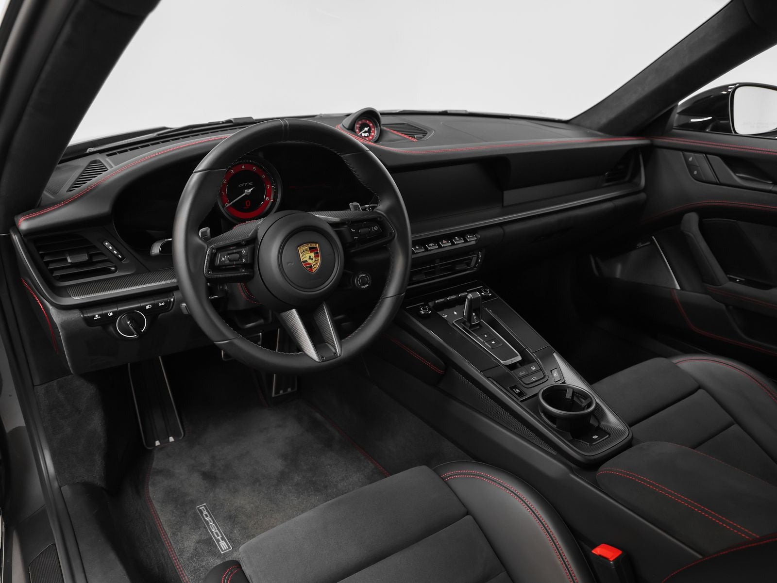 2022 Porsche 911 Carrera 4 GTS