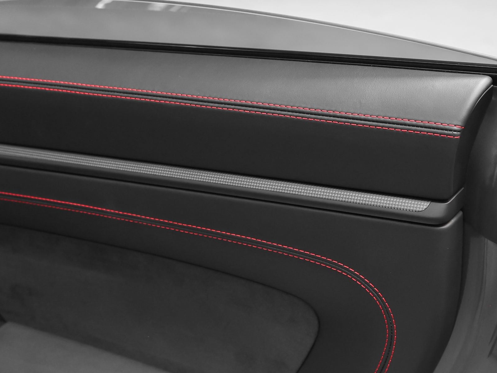 2022 Porsche 911 Carrera 4 GTS