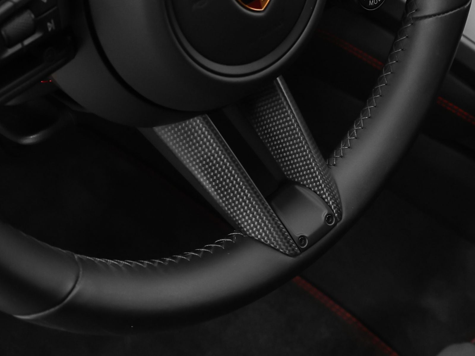 2022 Porsche 911 Carrera 4 GTS