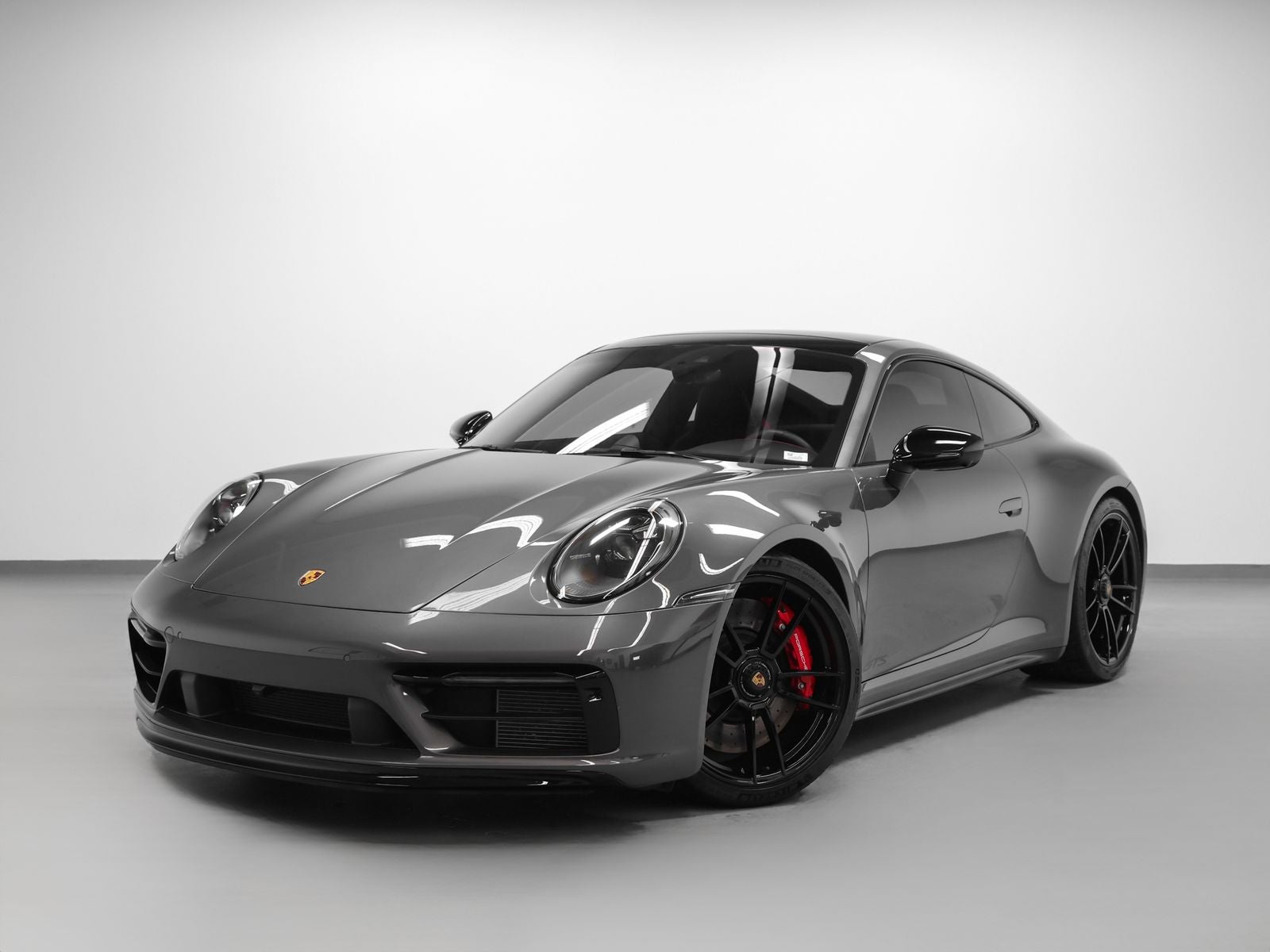 2022 Porsche 911 Carrera 4 GTS