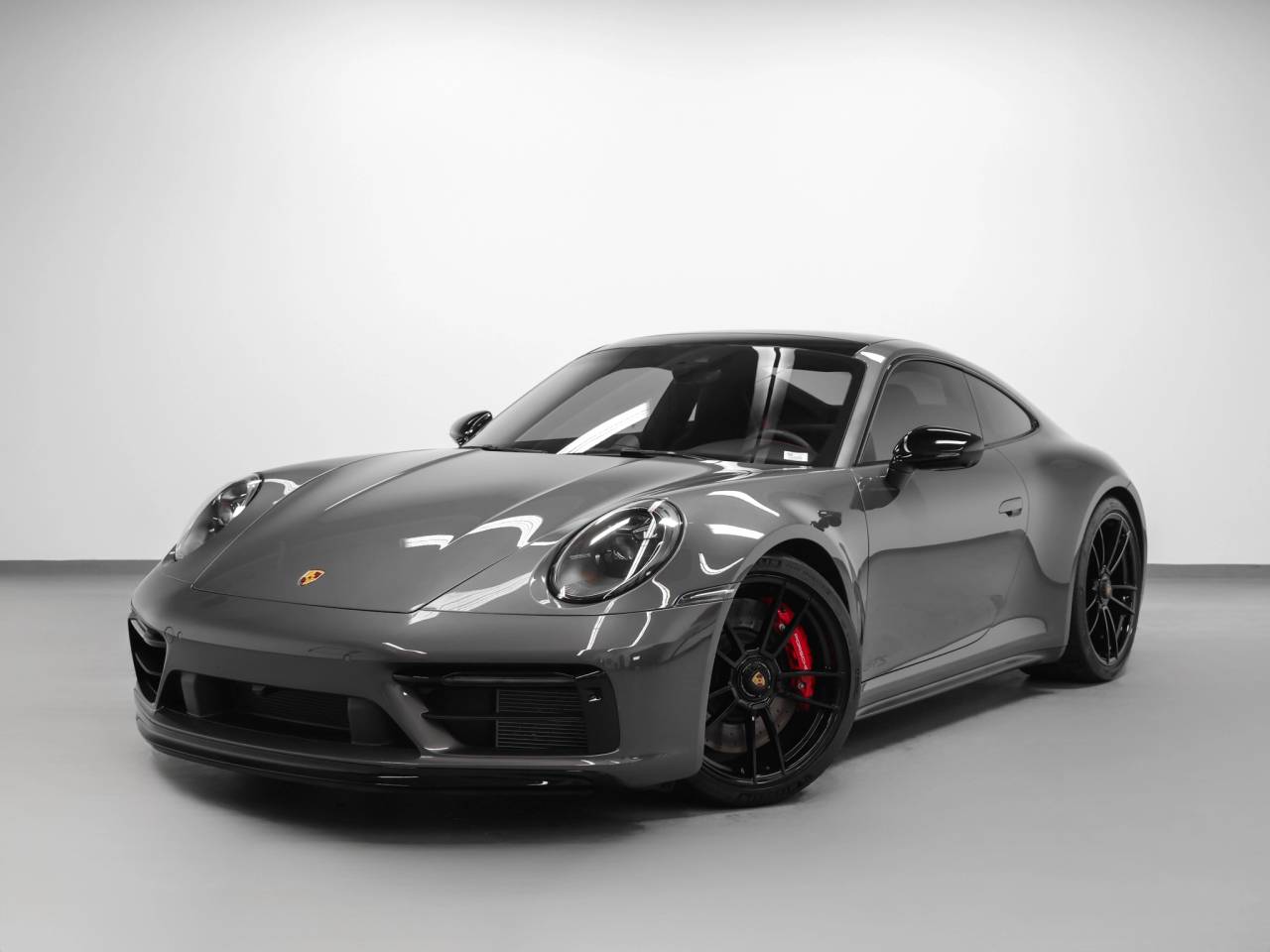 2022 Porsche 911 Carrera 4 GTS