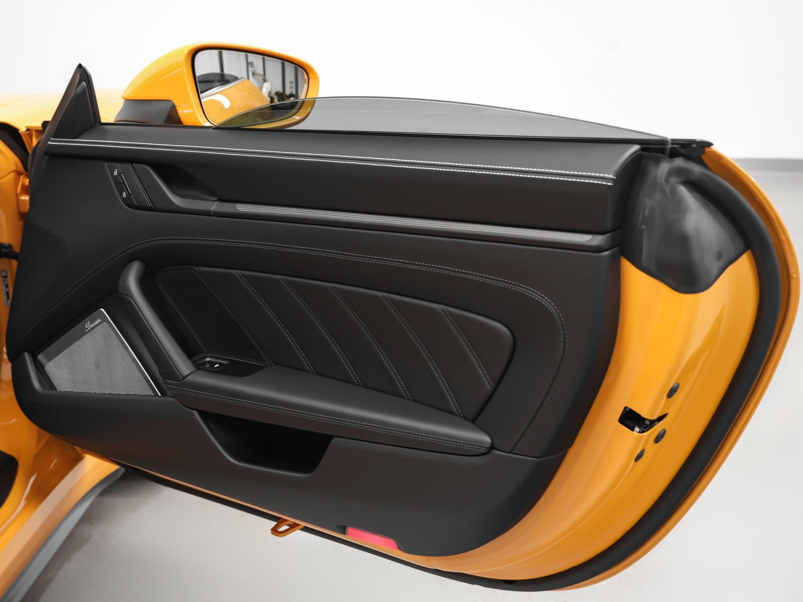 2025 Porsche 911 911 Carrera GTS