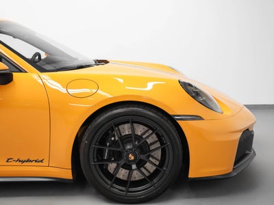 2025 Porsche 911 911 Carrera GTS